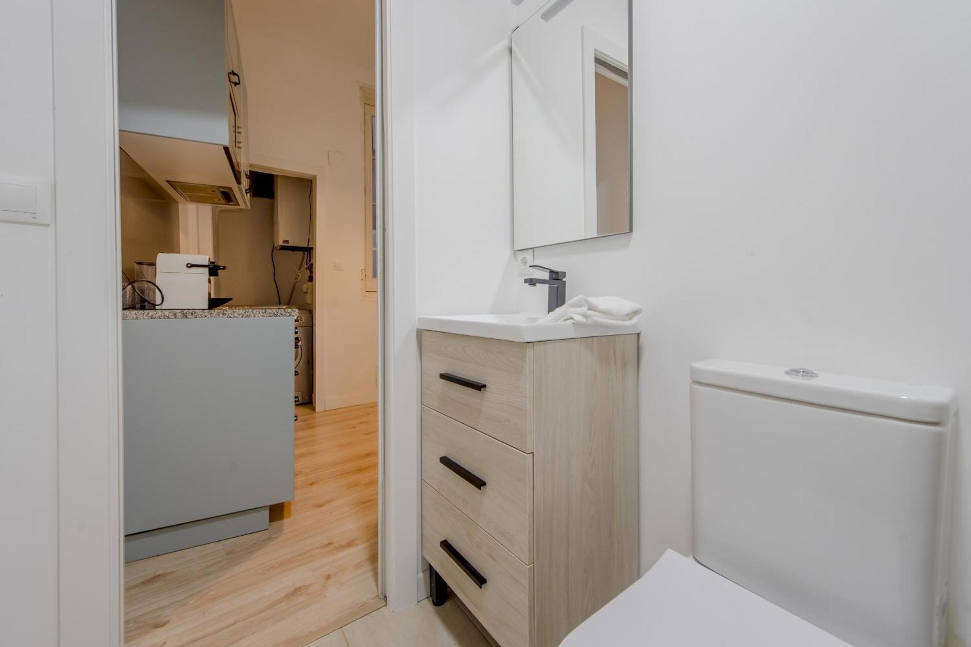 Premium Apt Para 9Pax En Calle Olmo - Centro De Madrid E1 Luaran gambar