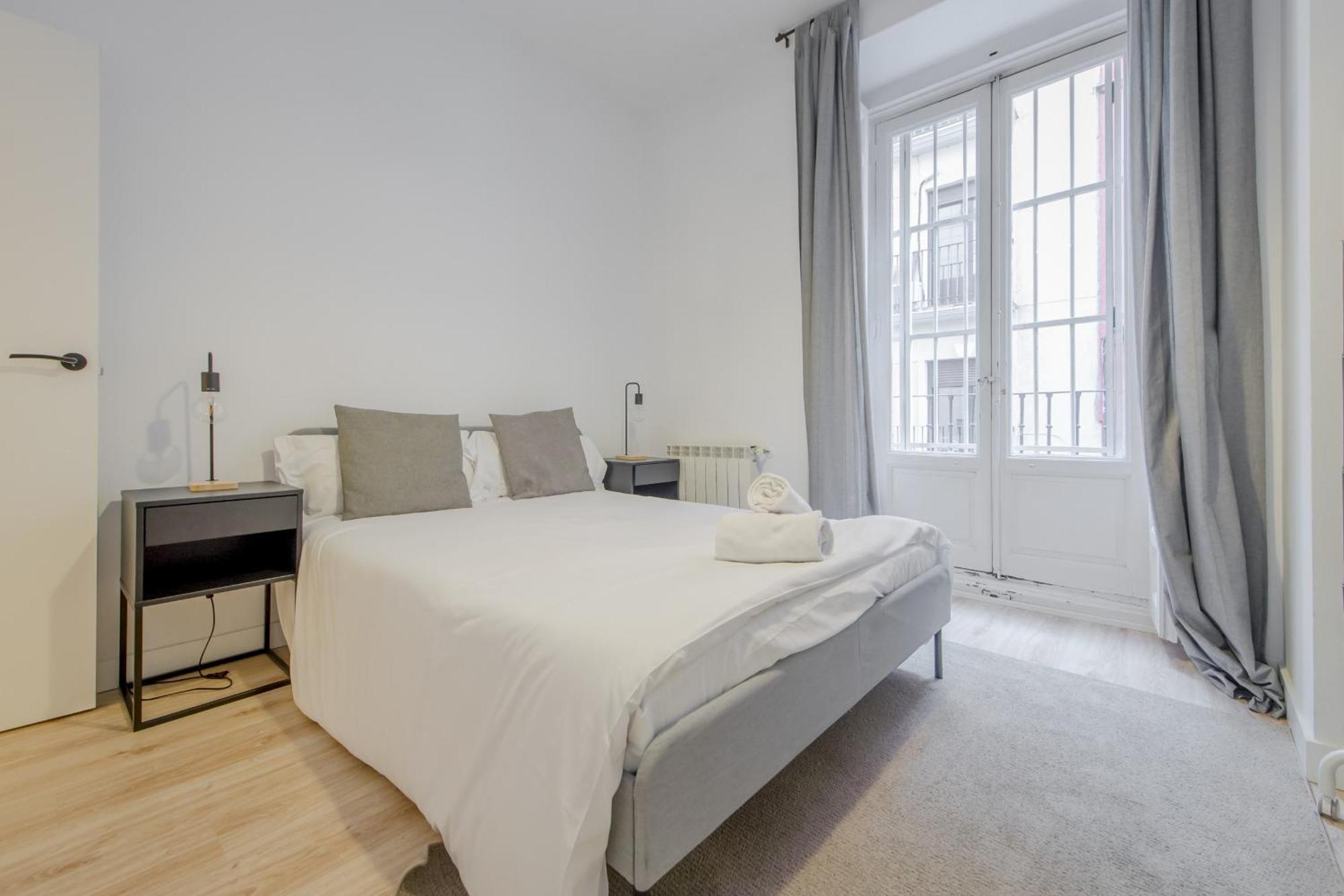 Premium Apt Para 9Pax En Calle Olmo - Centro De Madrid E1 Luaran gambar