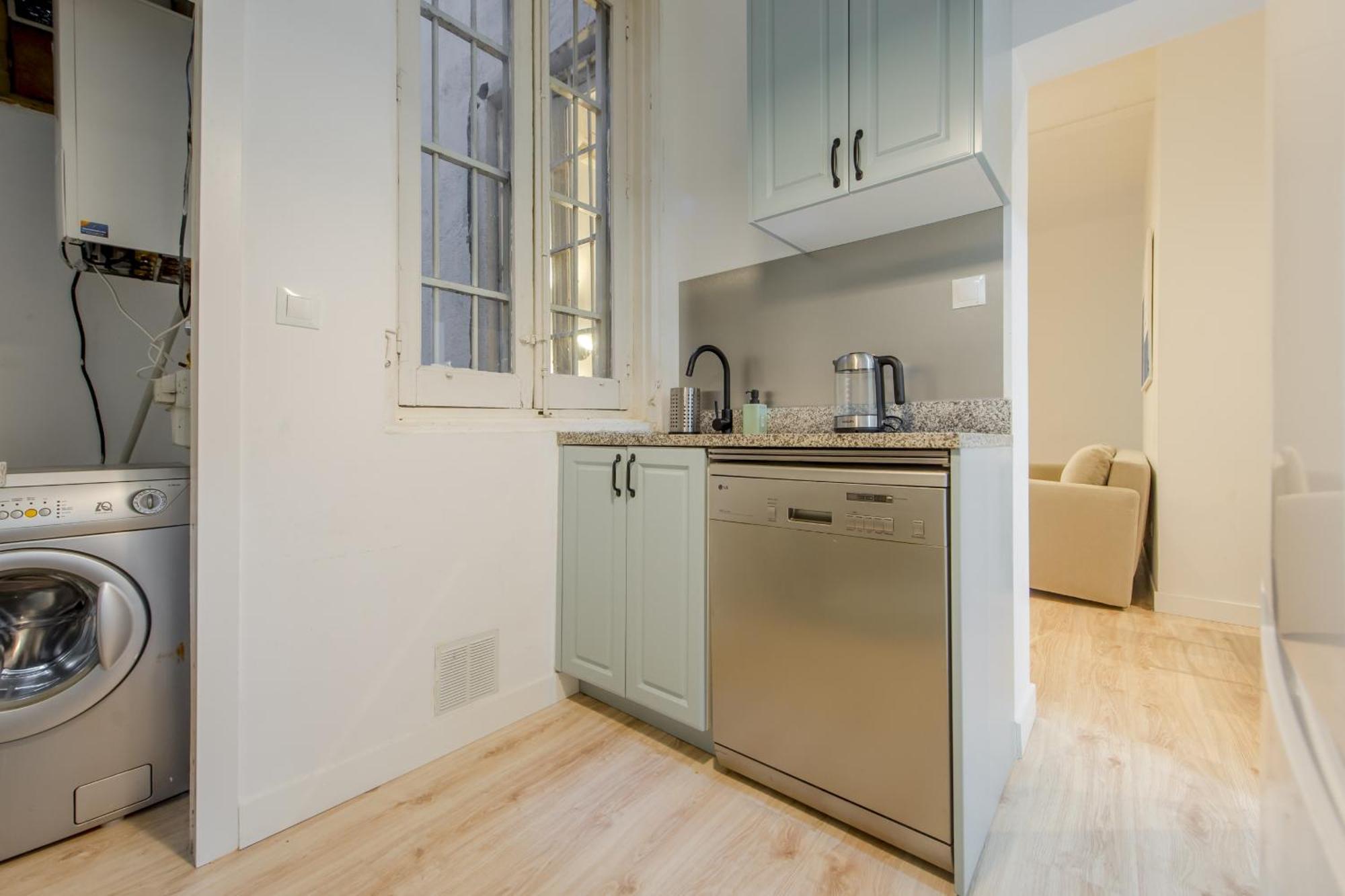 Premium Apt Para 9Pax En Calle Olmo - Centro De Madrid E1 Luaran gambar